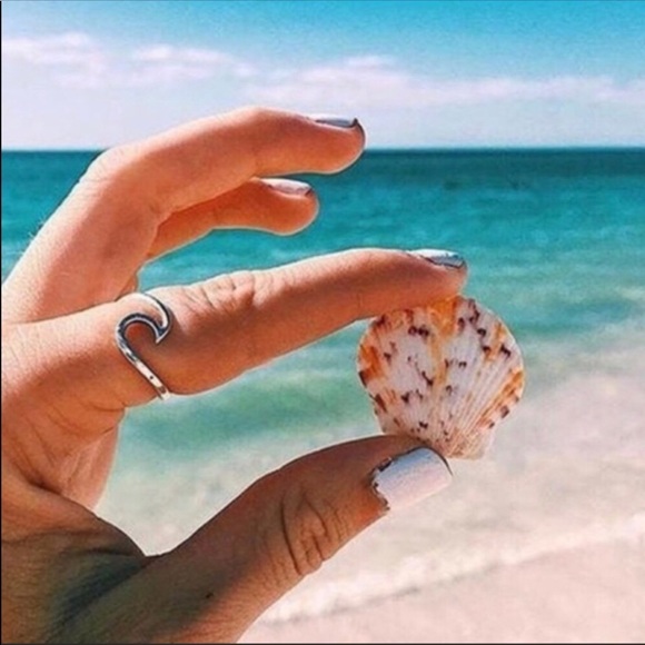 Catch a wave ring - Picture 2 of 4